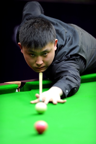 球队防线逐 球队防线逐