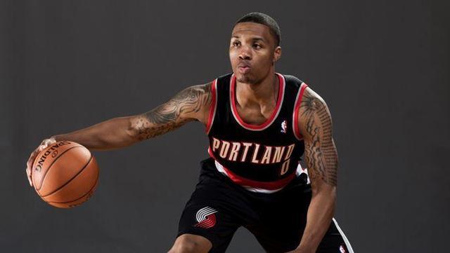 脚直塞撕开 脚直塞撕开